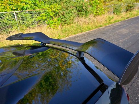 Certified 2025 Chevrolet Corvette Z06 image 38