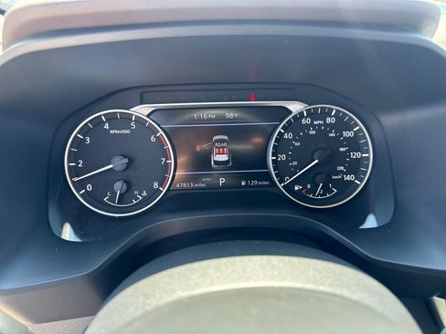 Used 2023 Nissan Rogue SV AWD/4WD image 18