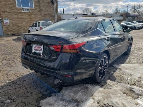 New 2025 Nissan Altima 2.5 SR image 6