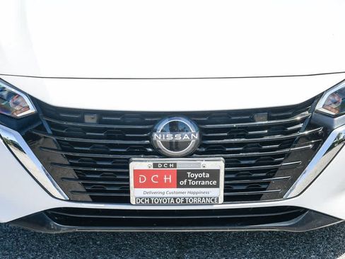 Used 2025 Nissan Sentra S image 5