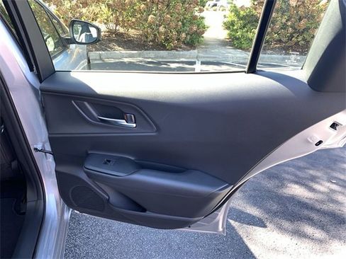 Certified 2025 Toyota Prius Plug-In Hybrid image 11