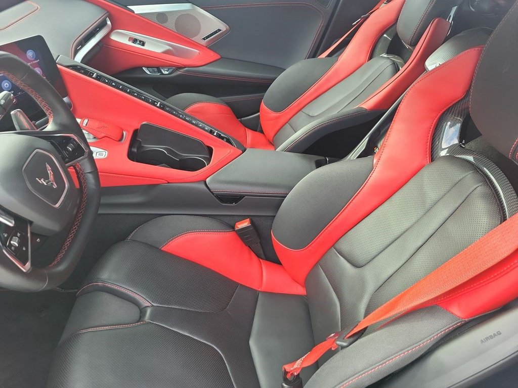 Used 2021 Chevrolet Corvette Stingray Preferred Cpe w/ Z51 Performance Package RWD image 19