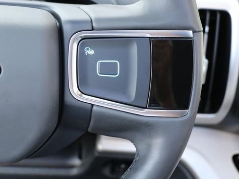Used 2025 Ford Expedition Active AWD/4WD image 28