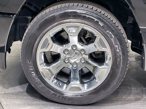 Used 2022 RAM 1500 Big Horn AWD/4WD image 17