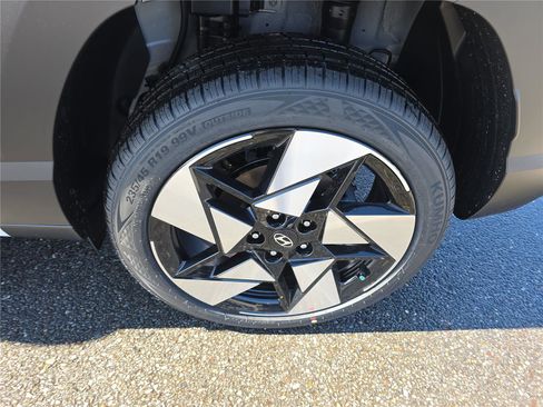 New 2026 Hyundai Kona Limited image 9