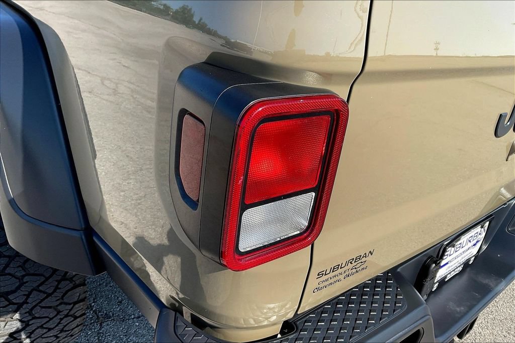 Used 2020 Jeep Gladiator Sport AWD/4WD image 27