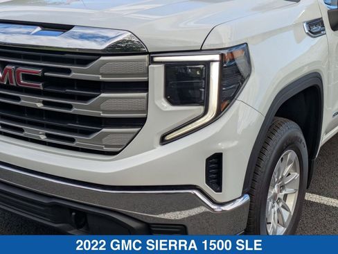 Used 2022 GMC Sierra 1500 SLE image 10