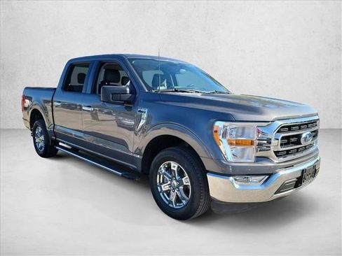 Used 2022 Ford F150 XLT w/ Equipment Group 301A Mid RWD image 3