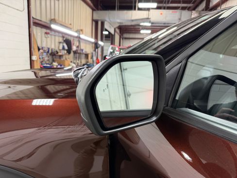 Certified 2020 Ford Explorer XLT w/ Equipment Group 202A image 34