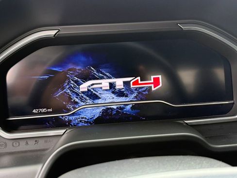 Used 2022 GMC Sierra 1500 AT4 w/ AT4 Premium Package image 20