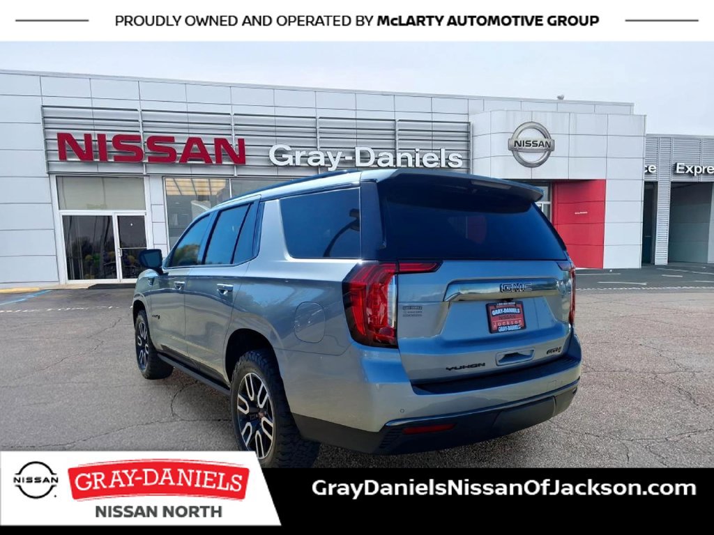 Used 2023 GMC Yukon AT4 w/ AT4 Premium Package AWD/4WD image 5
