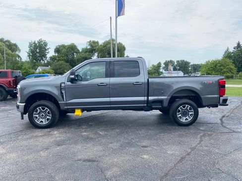 New 2026 Ford F350 Lariat AWD/4WD image 3