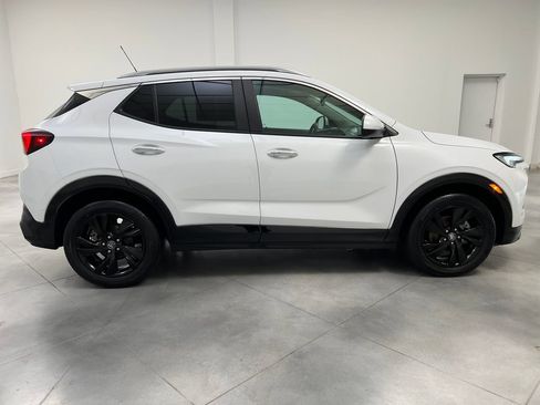 Used 2024 Buick Encore GX Sport Touring FWD image 10