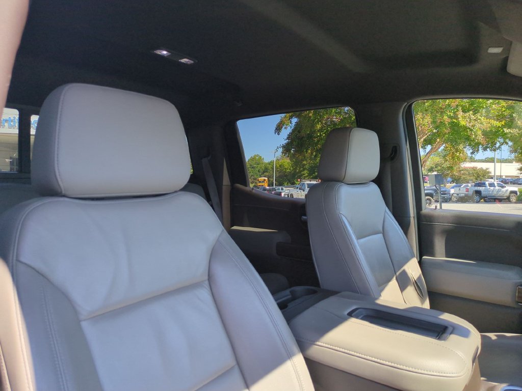 Used 2020 Chevrolet Silverado 1500 RST AWD/4WD image 32