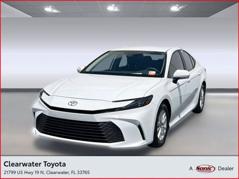Certified 2025 Toyota Camry LE w/ Convenience Package FWD image 1
