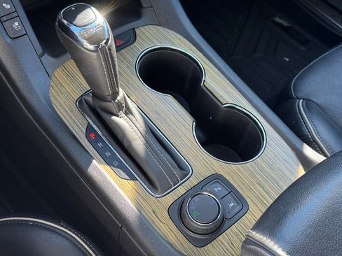 Used 2019 GMC Acadia Denali w/ Technology Package image 41