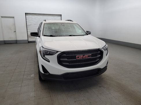 Used 2020 GMC Terrain SLT w/ Preferred Package image 14