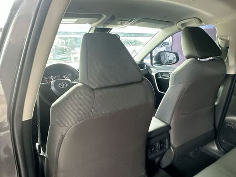 Used 2024 Toyota RAV4 LE FWD image 23
