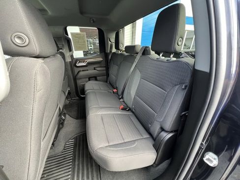 Used 2022 Chevrolet Silverado 1500 LT image 18