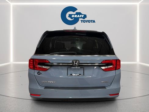 Used 2024 Honda Odyssey Touring image 9