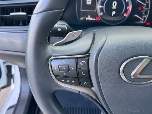 Used 2022 Lexus ES 350 w/ Premium Package image 13
