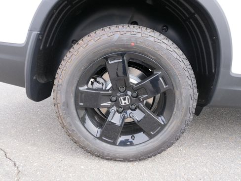 New 2026 Honda Ridgeline Black Edition image 12