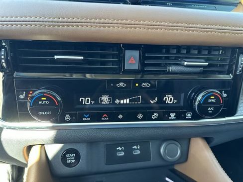 Used 2026 Nissan Rogue Platinum w/ Platinum Premium Package image 20