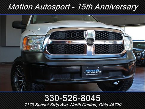 Used 2019 RAM 1500 Tradesman w/ Chrome Appearance Group AWD/4WD image 54