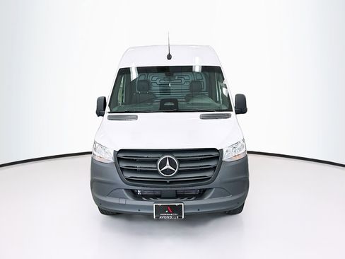 Used 2026 Mercedes-Benz Sprinter 144 Cargo image 2