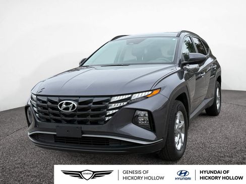 Used 2023 Hyundai Tucson SEL AWD/4WD image 2