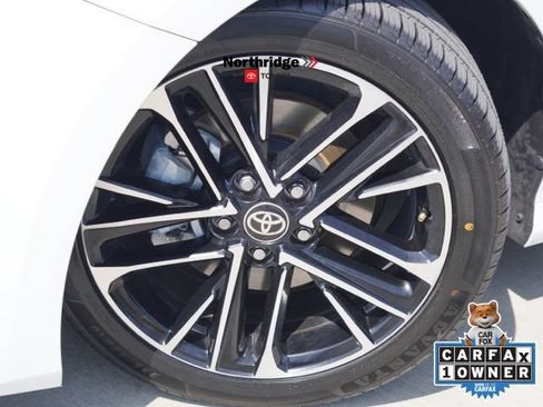 Used 2025 Toyota Camry XLE FWD image 12