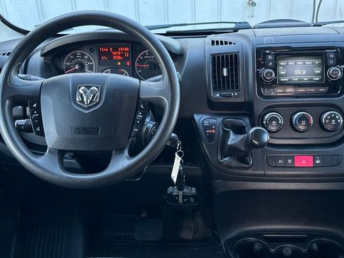 Used 2015 RAM ProMaster 2500 w/ Interior Convenience Group image 13