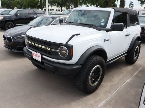 Used 2023 Ford Bronco 2-Door image 6