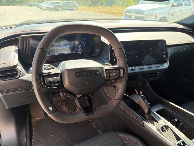 Used 2026 Dodge Charger R/T w/ Driver Convenience Group AWD/4WD image 10
