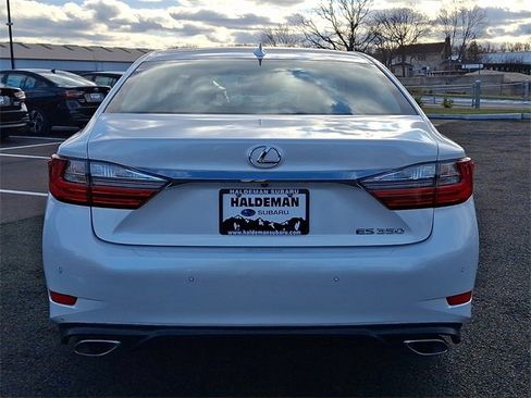 Used 2017 Lexus ES 350 image 6