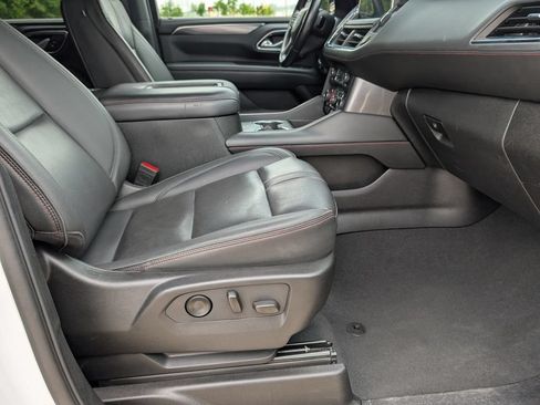 Used 2024 Chevrolet Suburban RST RWD image 25