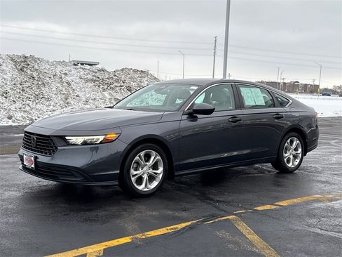 Certified 2023 Honda Accord LX image 5