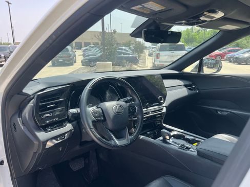 Used 2024 Lexus RX 350 Premium w/ Accessory Package (Z1) FWD image 23