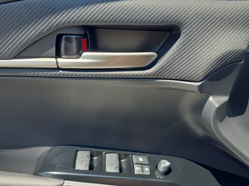 New 2026 Toyota Camry SE w/ Convenience Package FWD image 24