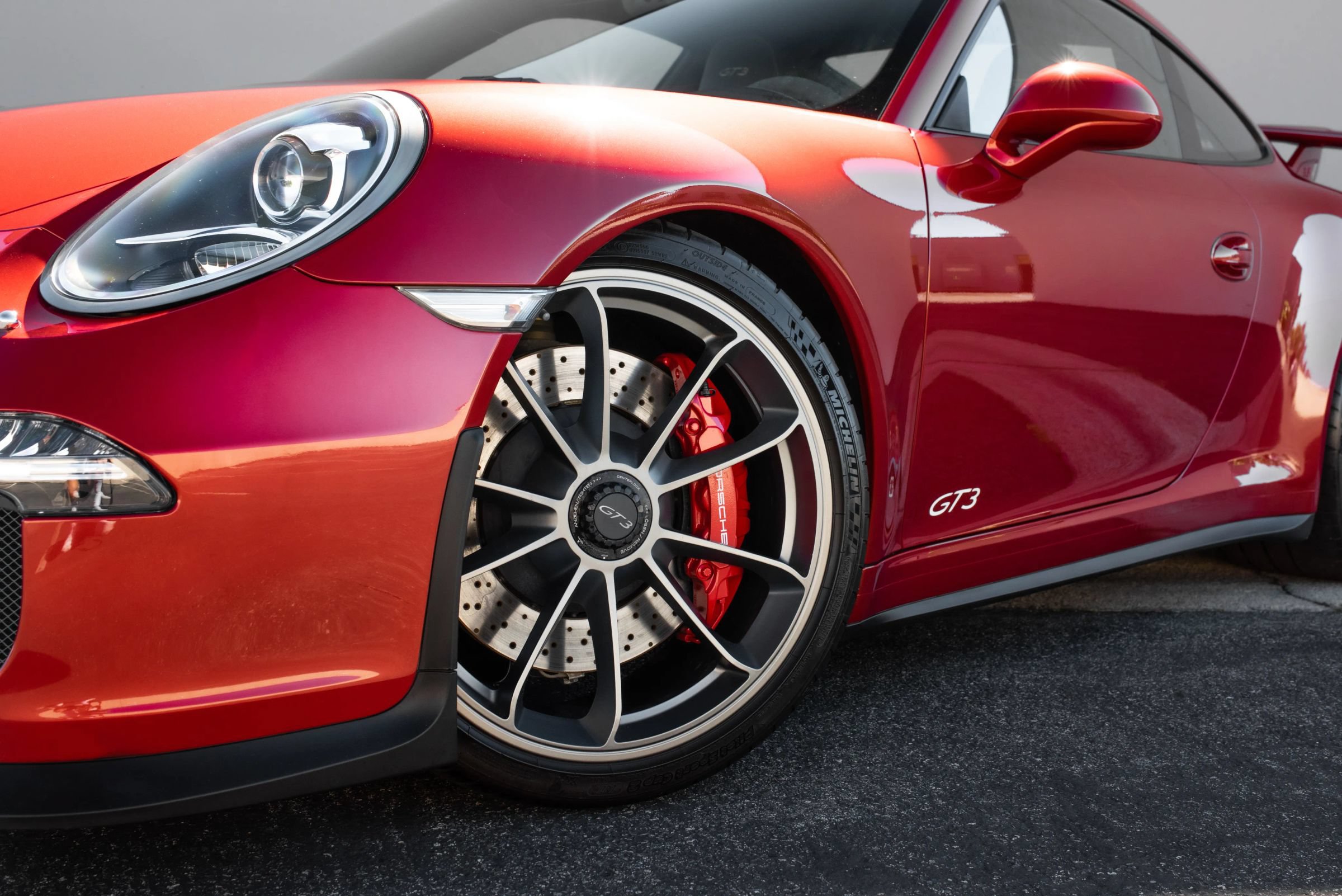 Used 2014 Porsche 911 GT3 RWD image 30