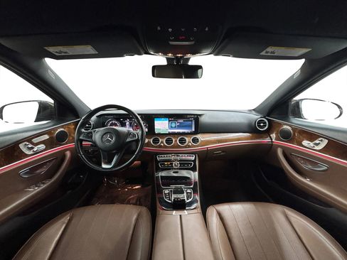 Used 2017 Mercedes-Benz E 300 image 17