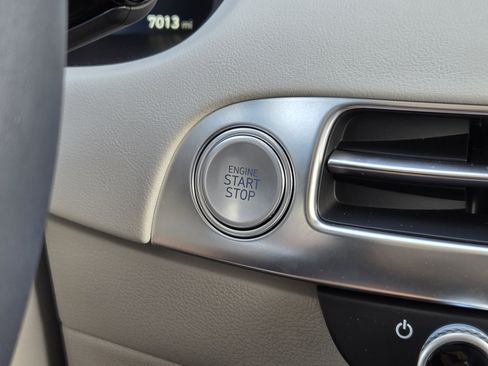 Used 2025 Hyundai Palisade Calligraphy image 30