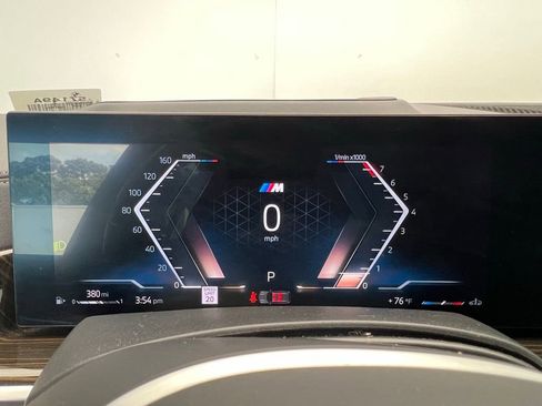 Used 2024 BMW X5 sDrive40i w/ M Sport Package image 16