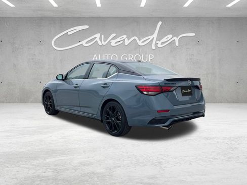 New 2025 Nissan Sentra SR w/ Midnight Edition image 14