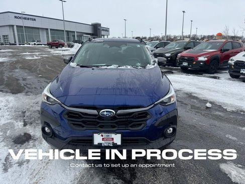 Used 2024 Subaru Crosstrek 2.0i Premium w/ Popular Package #4 image 8