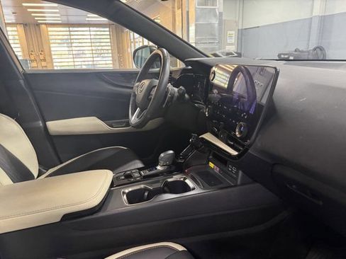 Used 2023 Lexus NX 350 AWD image 27