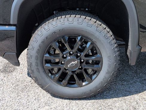 New 2026 Chevrolet Silverado 3500 LT w/ Trail Boss Package AWD/4WD image 12