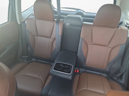 Used 2023 Subaru Forester Touring image 15