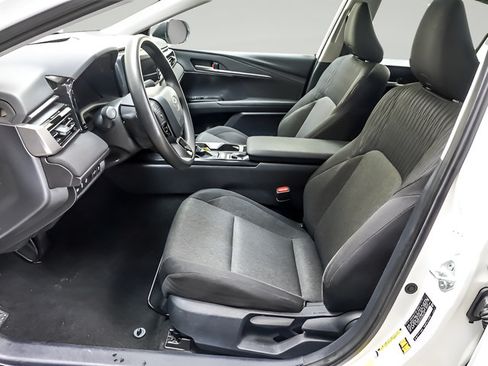 Certified 2025 Toyota Camry LE FWD image 8