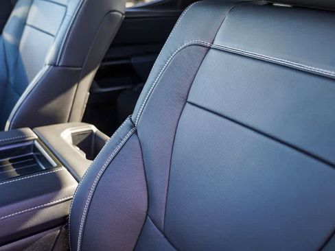 New 2026 Toyota Tundra Limited AWD/4WD image 25